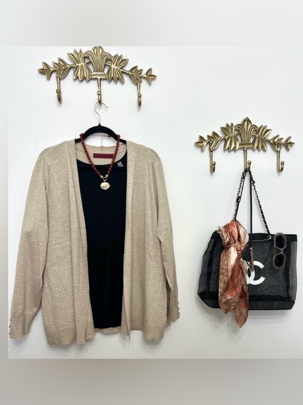 Light beige cardigan sweater 2X